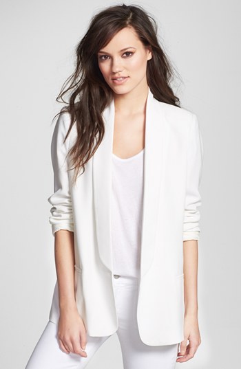 This Mural Slouchy Boyfriend Blazer is a great hybrid, and a fab price too!