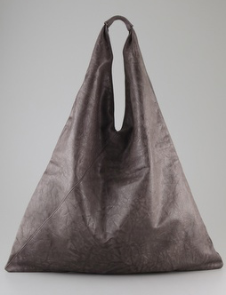 MM6 Maison Martin Margiela Leather Bag would honor the lines of the Boulee dress