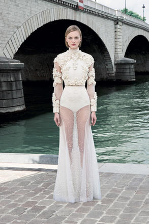 Givenchy Haute Couture