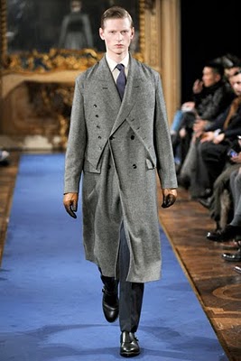 Alexander McQueen Fall 2011