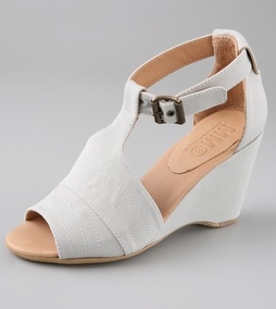 These are the FIRST white shoes that I bought in years: MM6 Maison Martin Margiela  Canvas T Strap Wedge Sandals