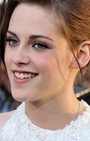 Kristen Stewart's Chic and Simple Red Carpet Hairstyle is a Summer Hair Do